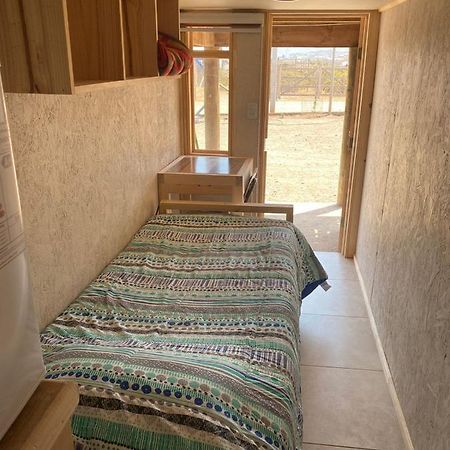 Pichidangui, Los Chincoles Pieza Independiente Con Bano Privado 1 Persona Obs Altura De La Habitacion 1 65 Cm Eksteriør billede